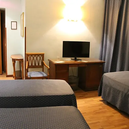Piccolo Fiore Hotell *